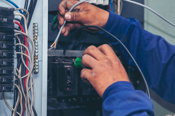 Best Licensed Electrician  in Governors Clu, NC
